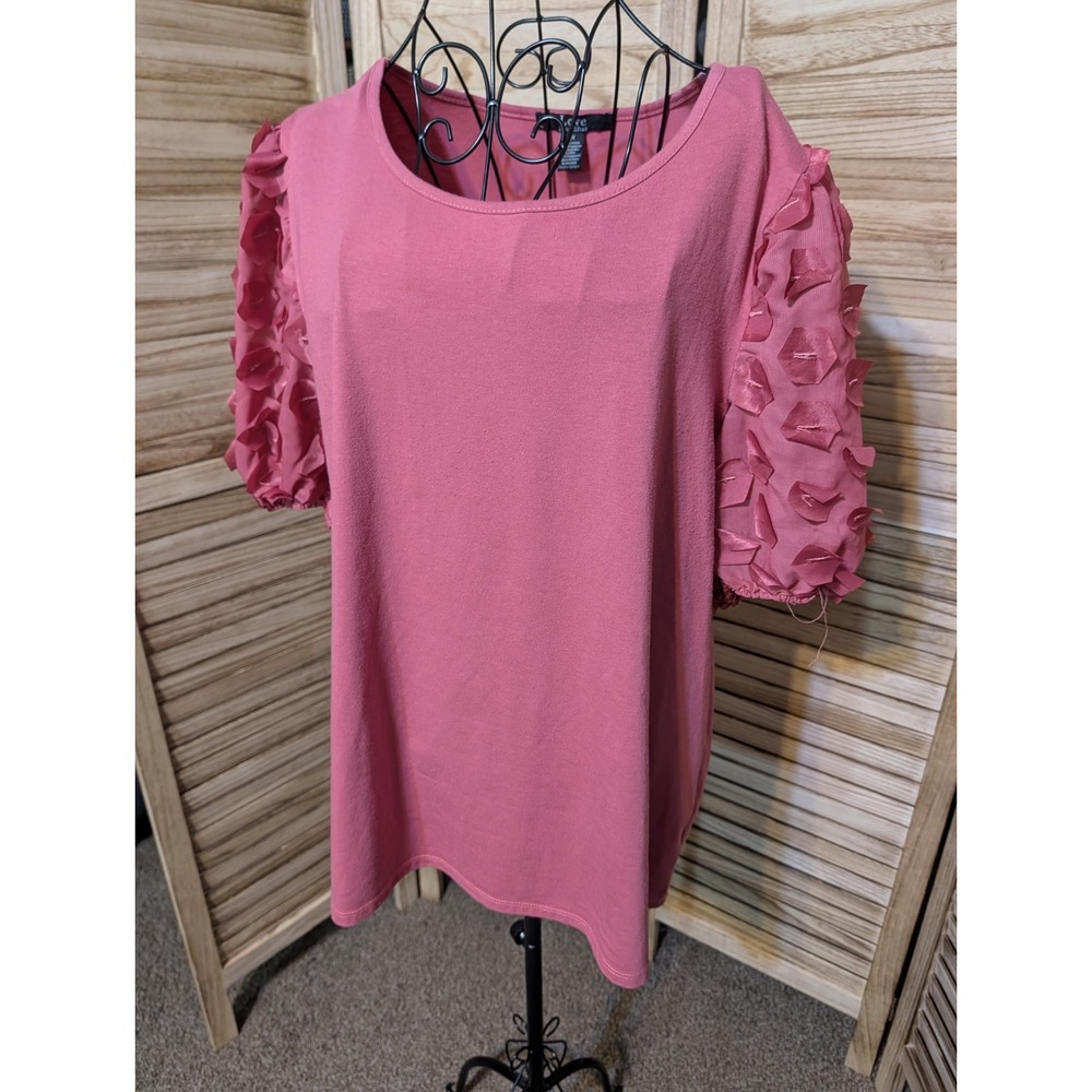 Love Ever After women's pink top blouse size 2XL